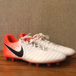 Nike Tiempo Legends 7 Elite-Soccer Cleats